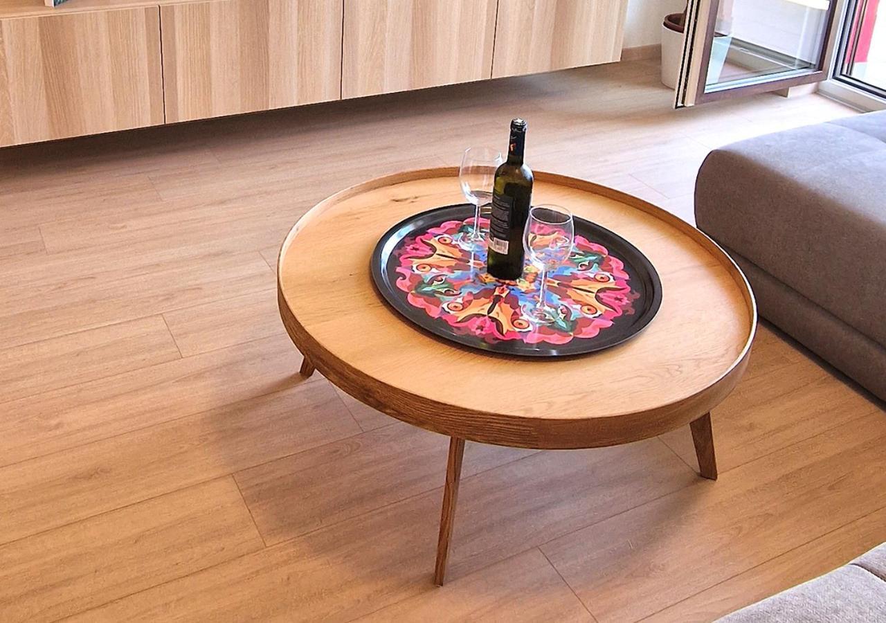 New Cozy 2 Room Pink Apartment Bratislava 058 Ngoại thất bức ảnh