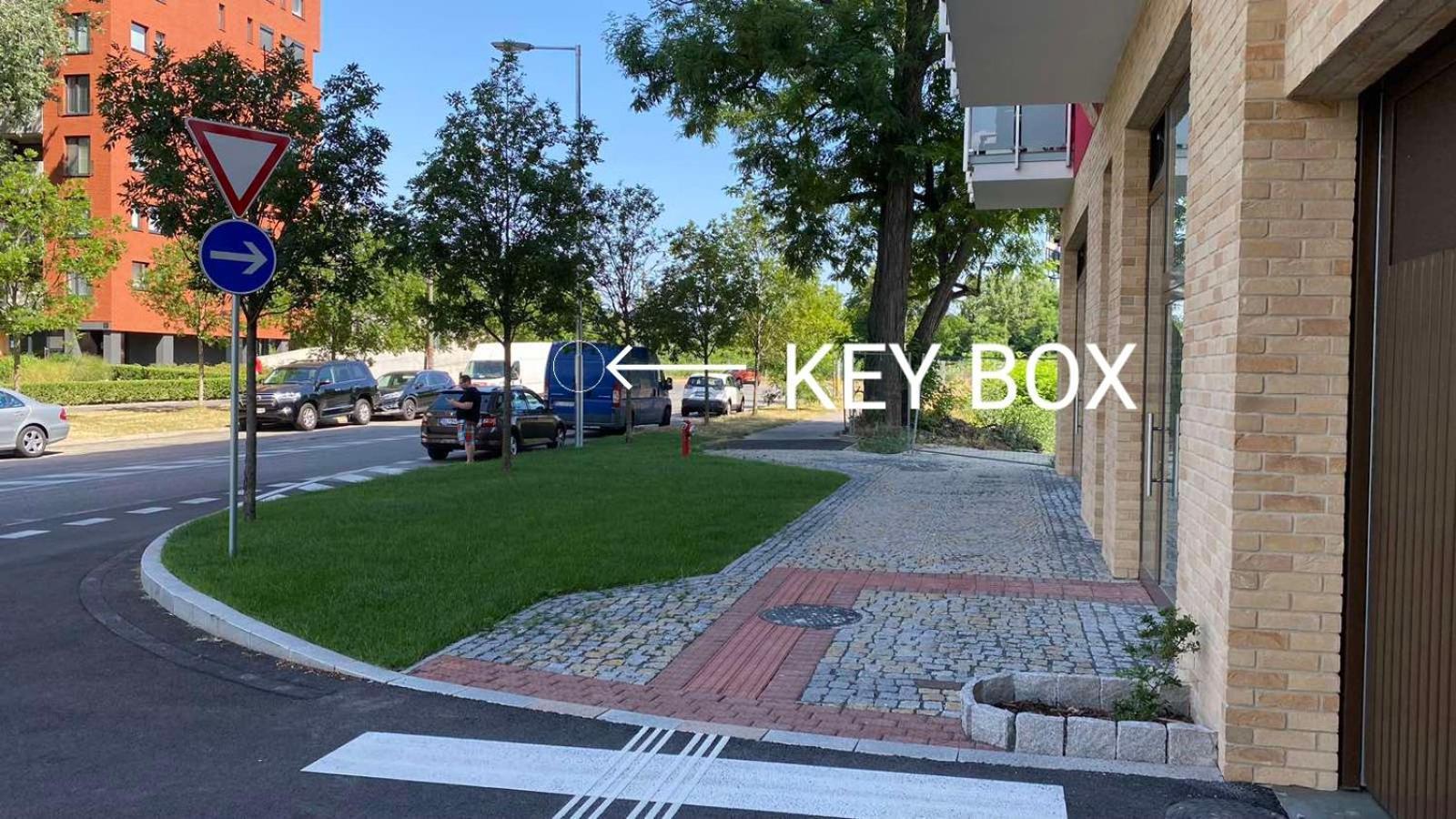 New Cozy 2 Room Pink Apartment Bratislava 058 Ngoại thất bức ảnh